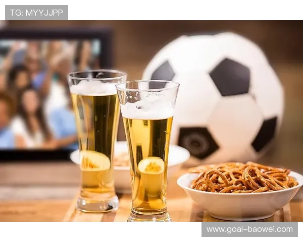 足球明星代言零食品牌背后的营销策略与市场影响分析